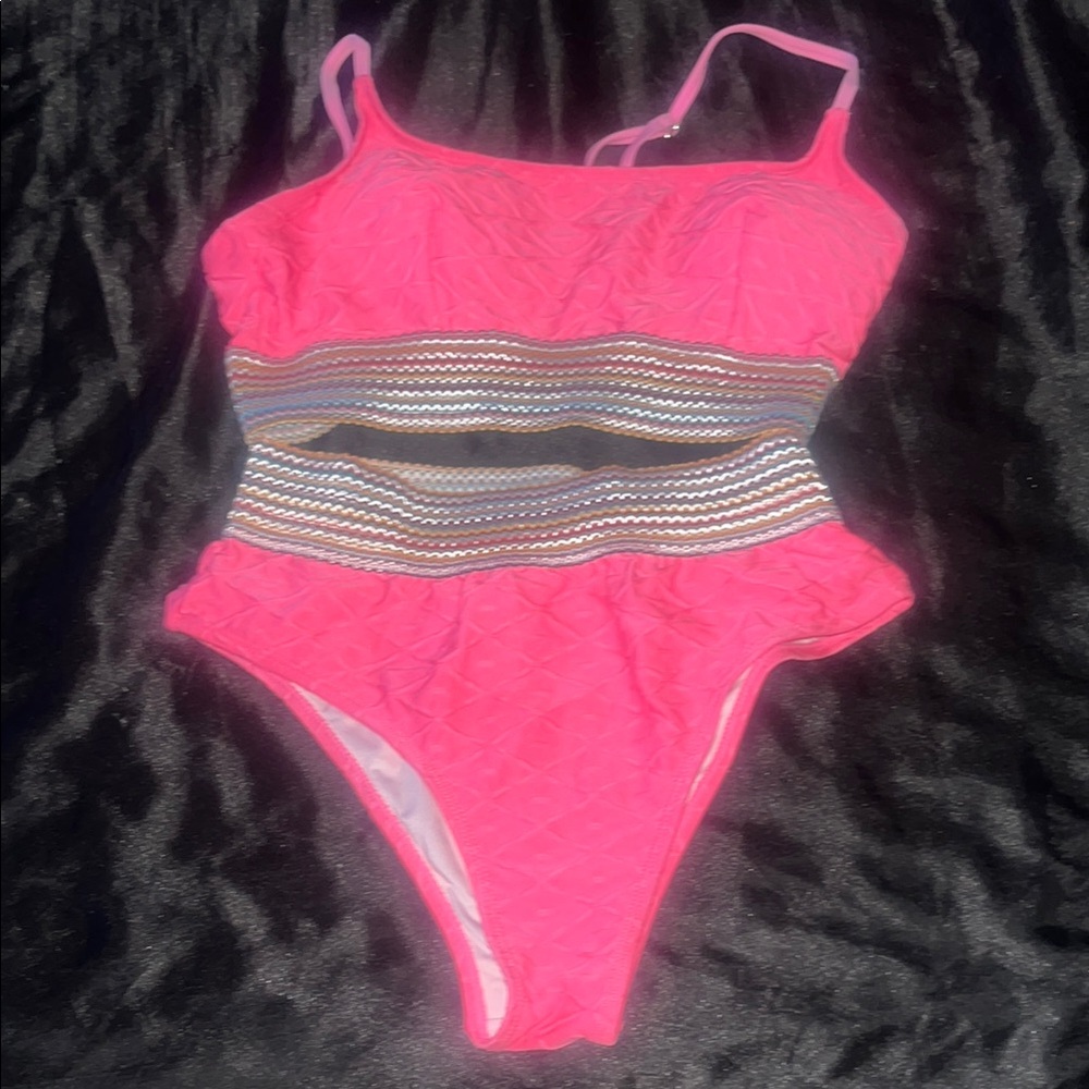 Pink 2 piece swimsuit. Never Worn.
